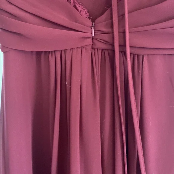 Beautiful Hailey Paige Gown! - Picture 4 of 4